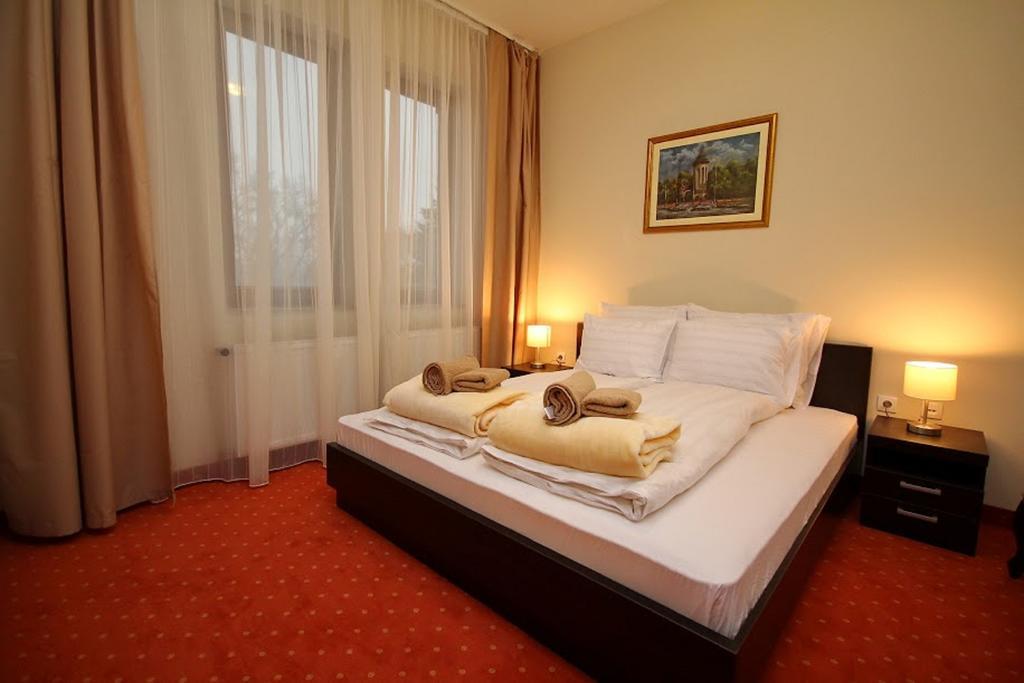 Hotel Vila Palić Exterior foto